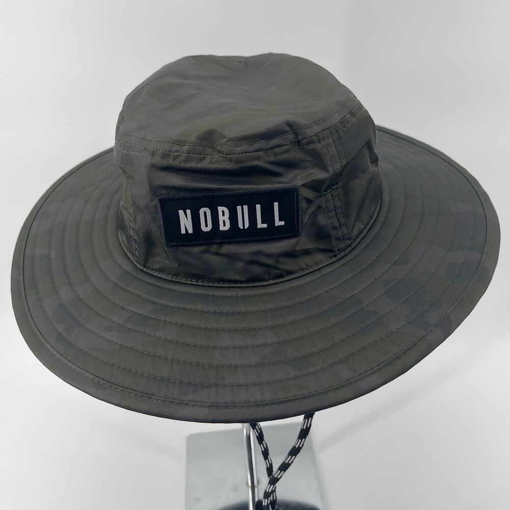 NOBULL Green Camo Boonie Hat Wide Brim Sun Training Hiking Fishing Cap S/M NWT